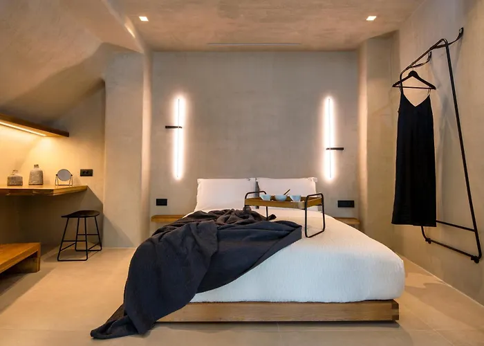 Villa Iota Monocave By Thireon