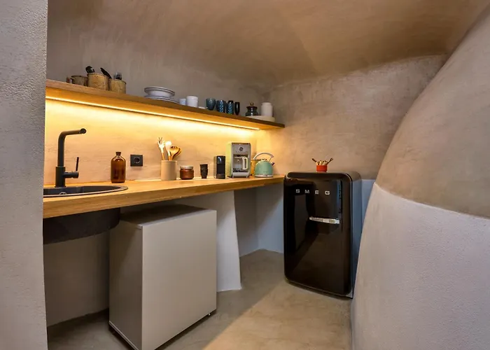 Iota Monocave By Thireon