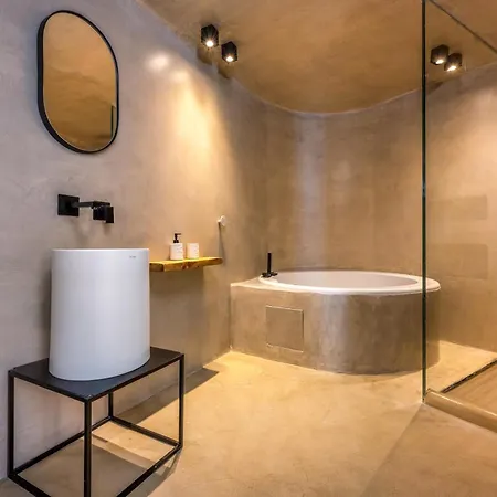 Villa Iota Monocave By Thireon *